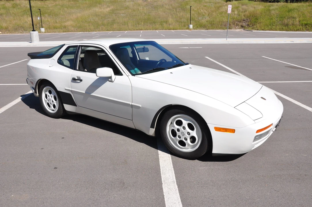 1988 Porsche 944 Turbo - Image 26 of 31