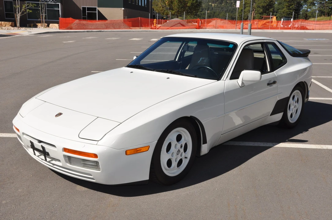 1988 Porsche 944 Turbo - Image 5 of 31