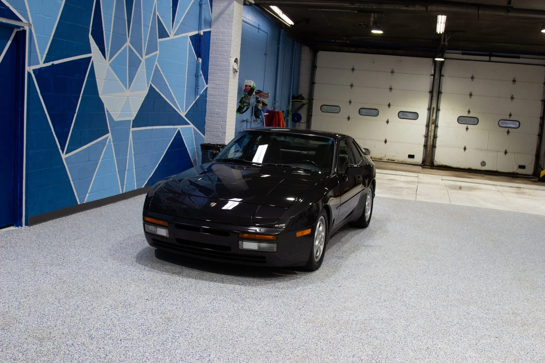 1988 Porsche 944 Turbo - Image 3 of 31