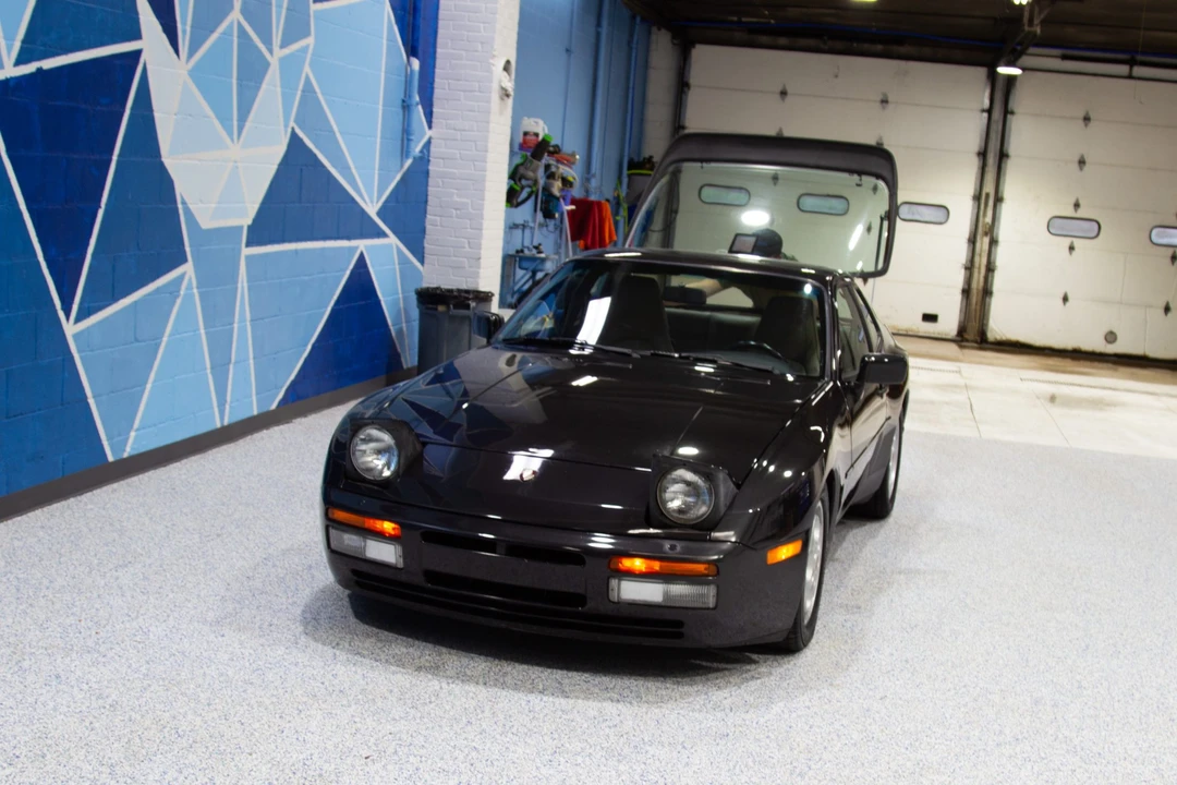 1988 Porsche 944 Turbo - Image 19 of 31