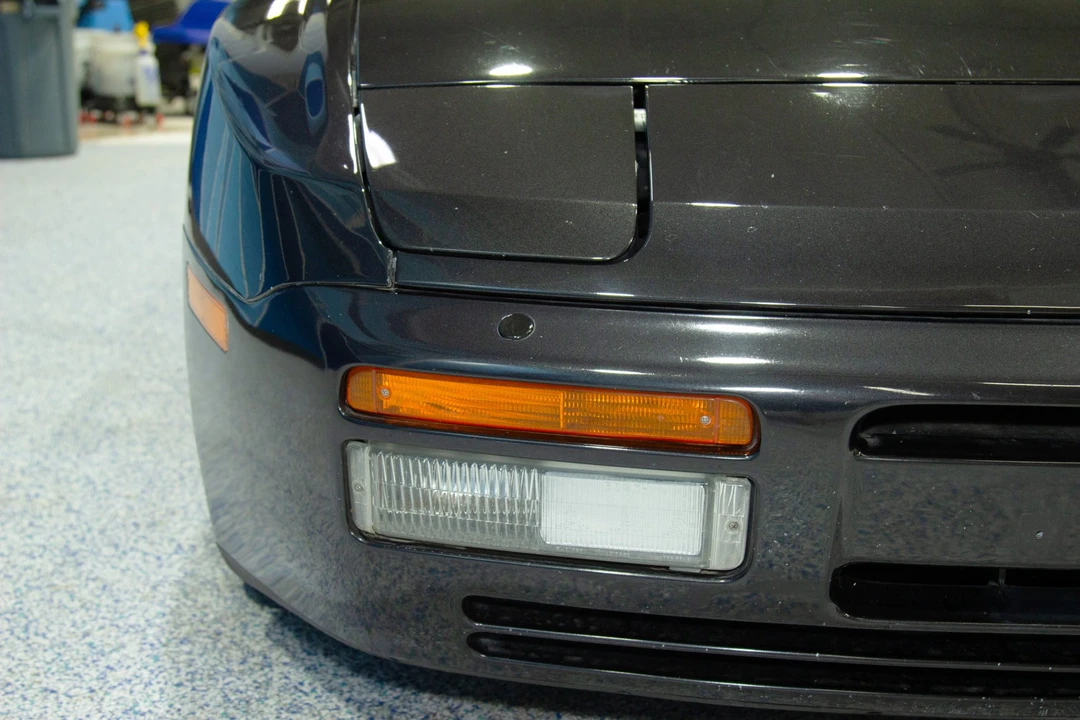1988 Porsche 944 Turbo - Image 21 of 31