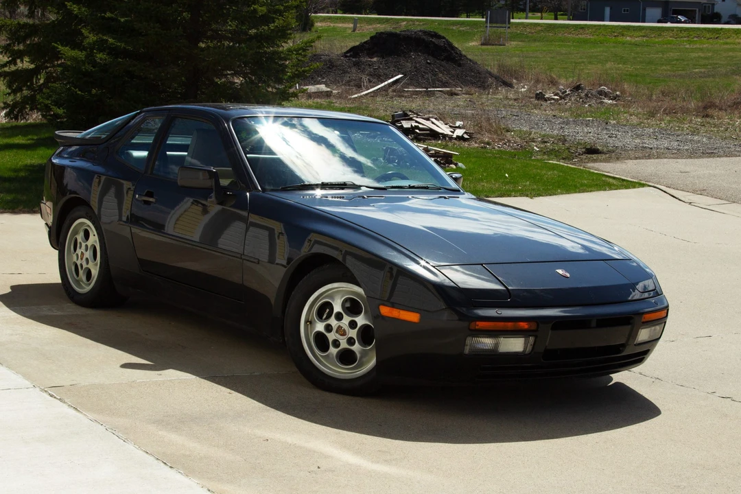 1988 Porsche 944 Turbo - Image 12 of 31