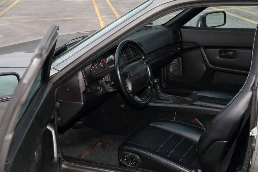 1988 Porsche 944 Turbo - Image 18 of 26
