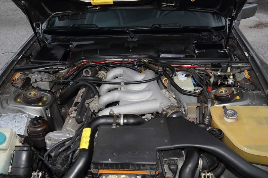 1988 Porsche 944 Turbo - Image 23 of 26