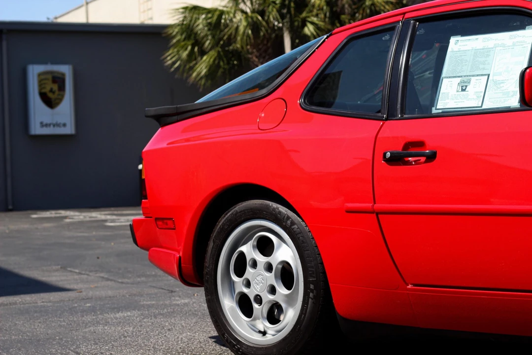 1988 Porsche 944 Turbo - Image 29 of 31