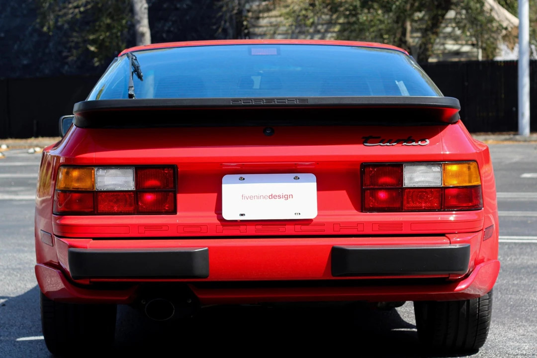 1988 Porsche 944 Turbo - Image 11 of 31
