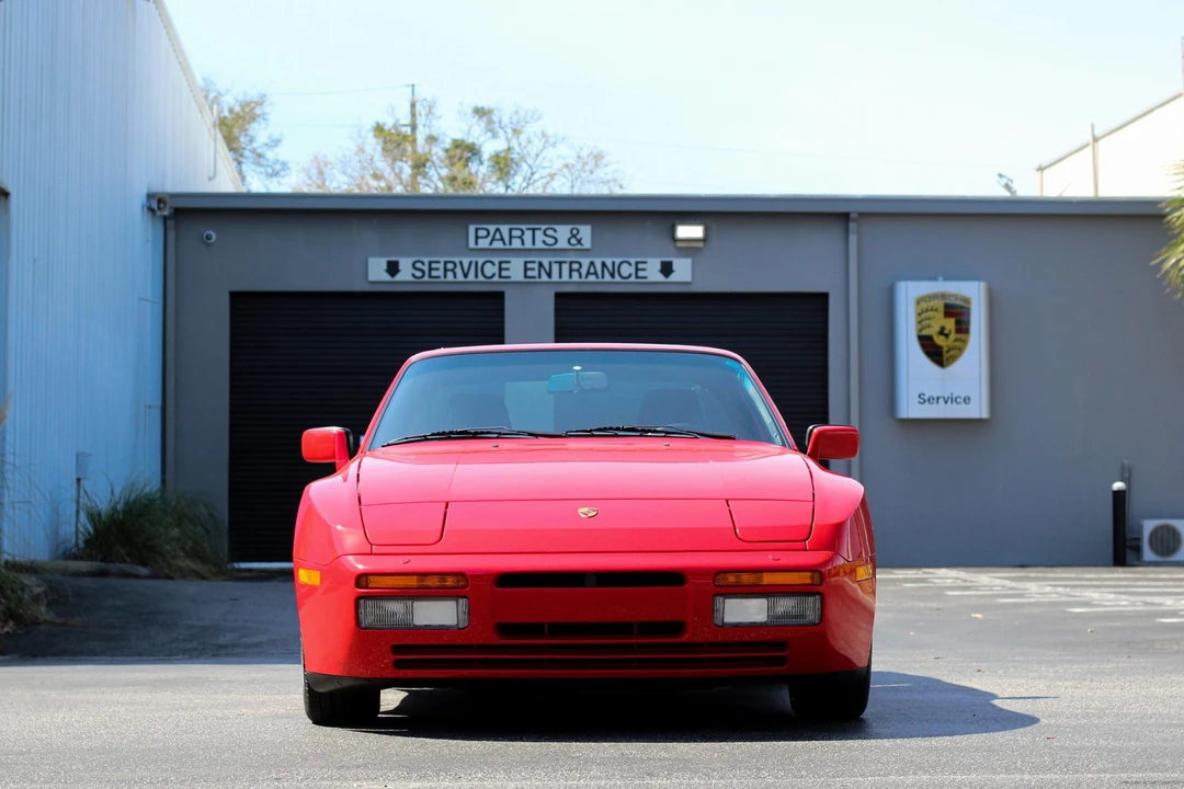 1988 Porsche 944 Turbo - Image 21 of 31