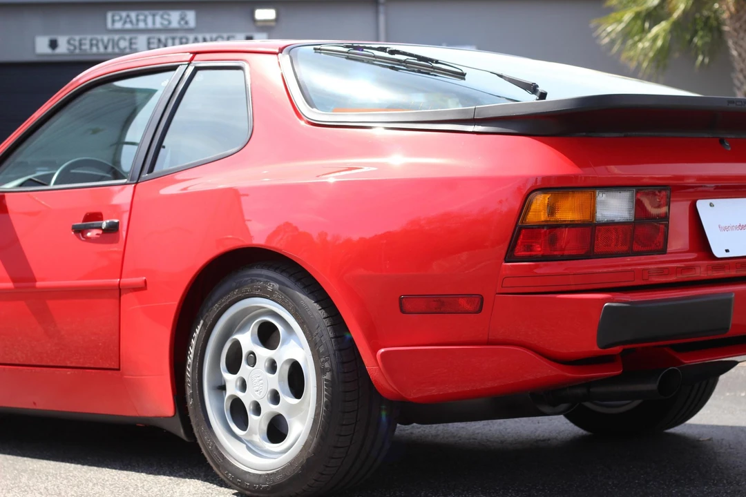 1988 Porsche 944 Turbo - Image 30 of 31