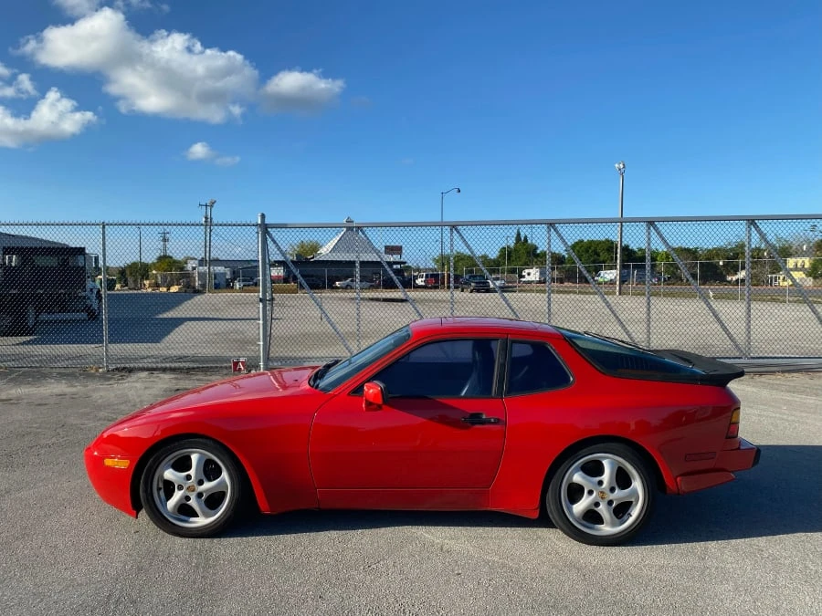 1988 Porsche 944 Turbo - Image 2 of 9