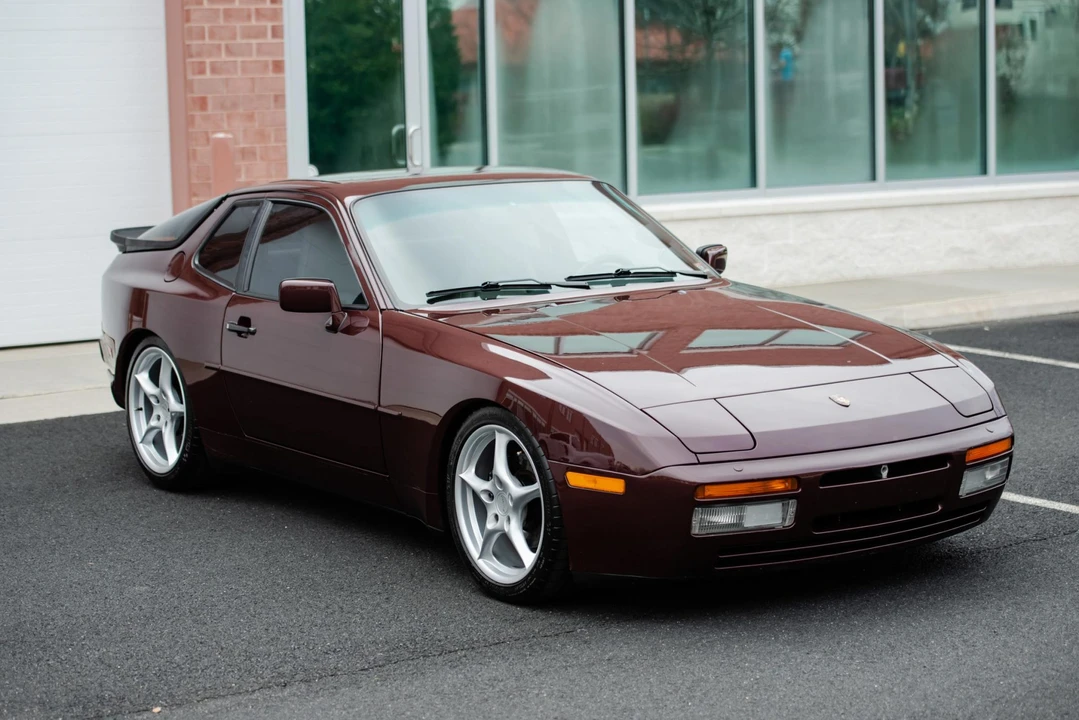 1988 Porsche 944 Turbo - Image 18 of 31