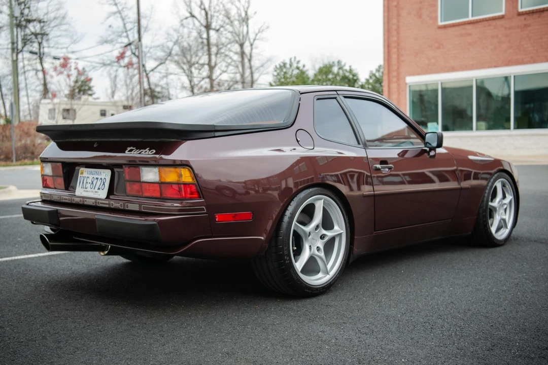 1988 Porsche 944 Turbo - Image 12 of 31