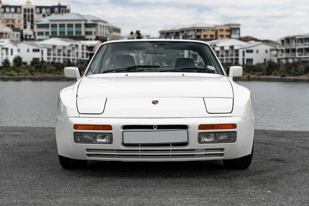 1988 Porsche 944 Turbo - Image 10 of 31