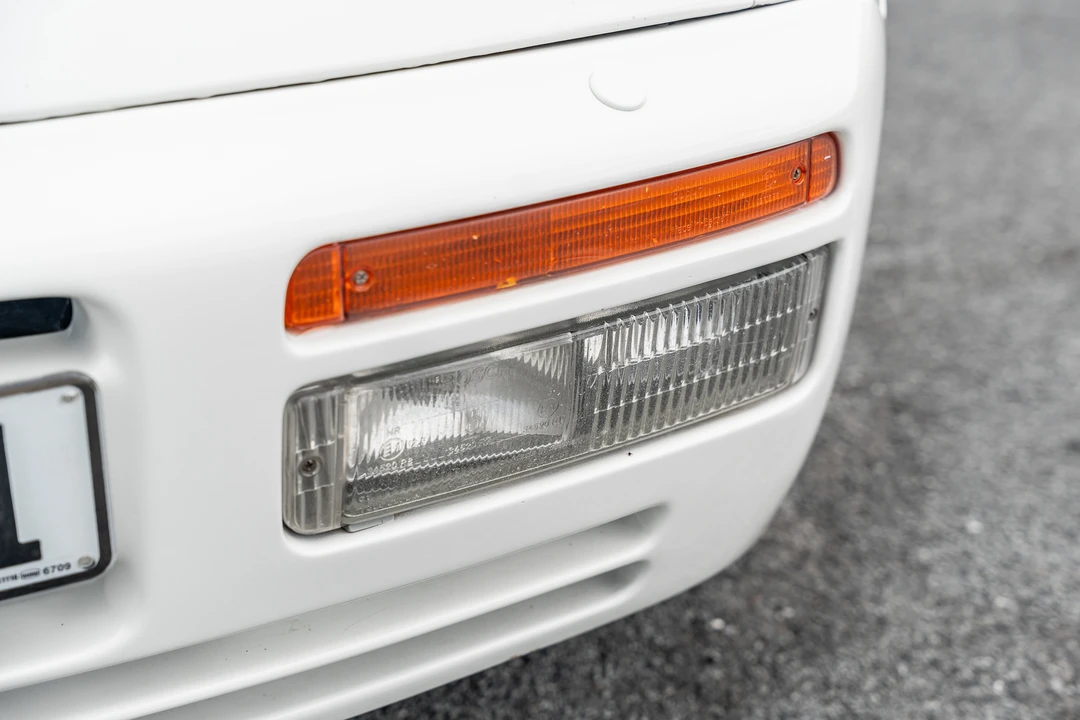 1988 Porsche 944 Turbo - Image 16 of 31