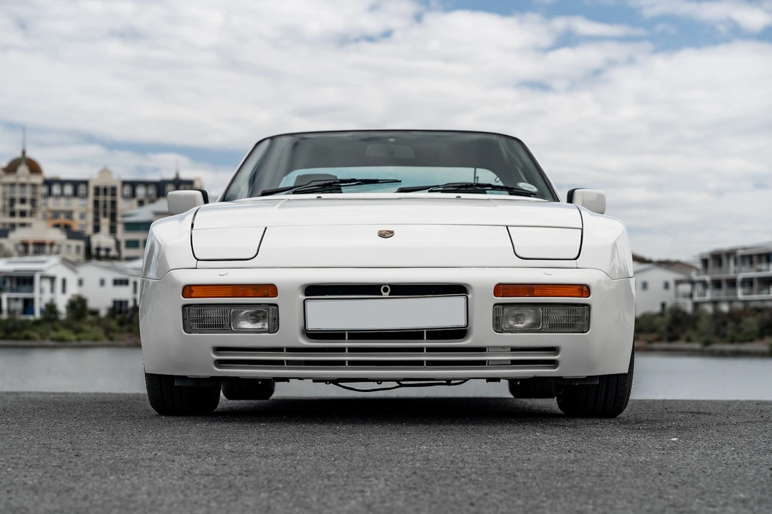 1988 Porsche 944 Turbo - Image 2 of 31