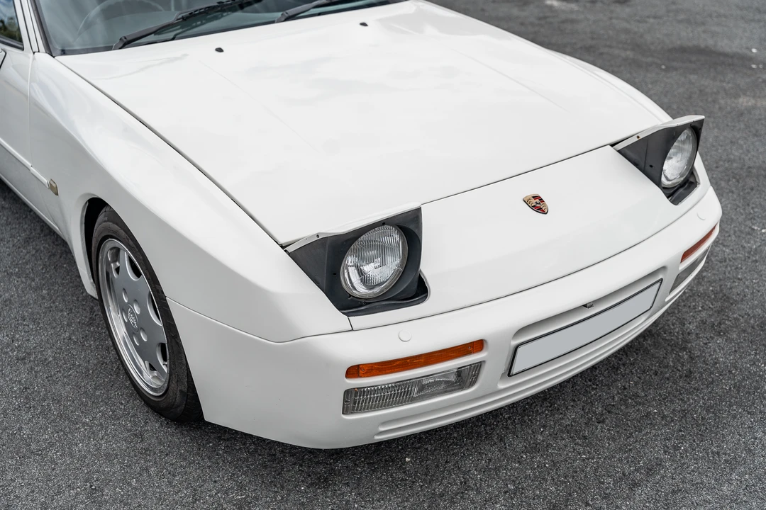 1988 Porsche 944 Turbo - Image 25 of 31