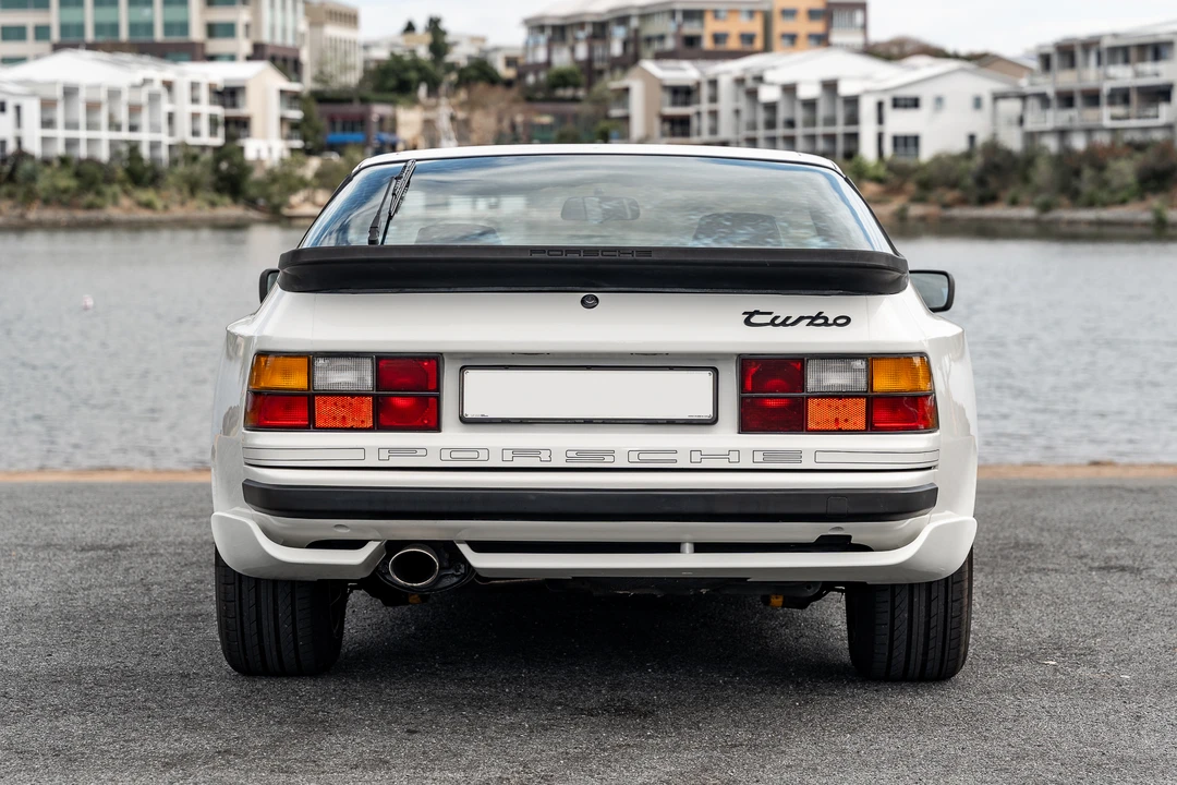 1988 Porsche 944 Turbo - Image 6 of 31