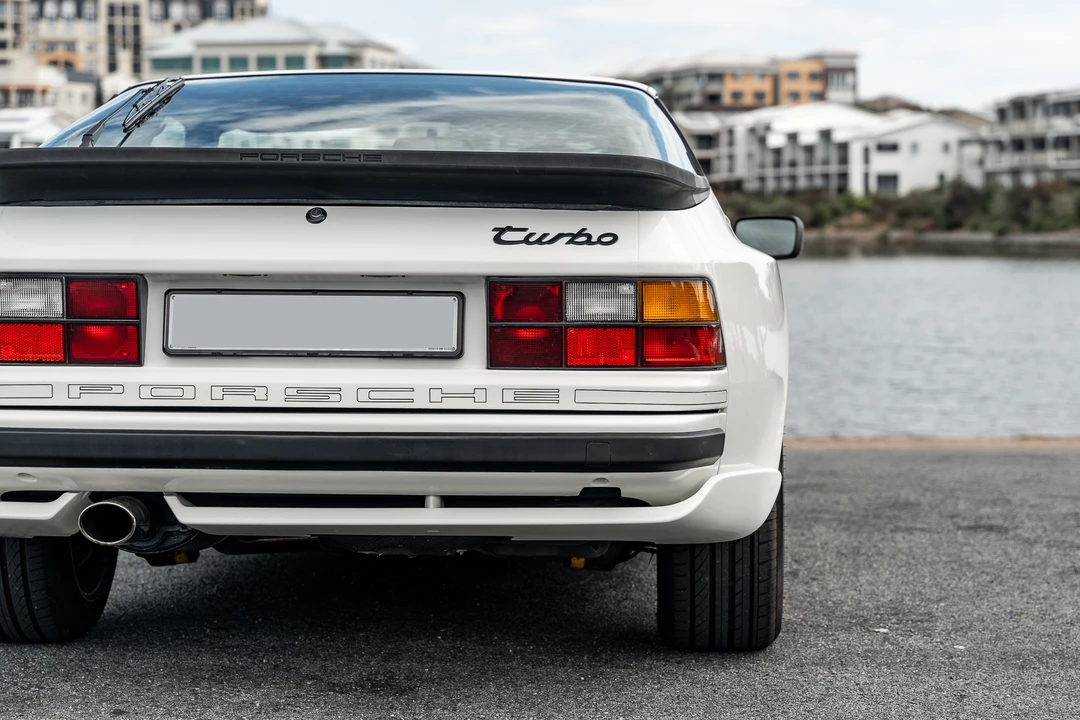 1988 Porsche 944 Turbo - Image 30 of 31