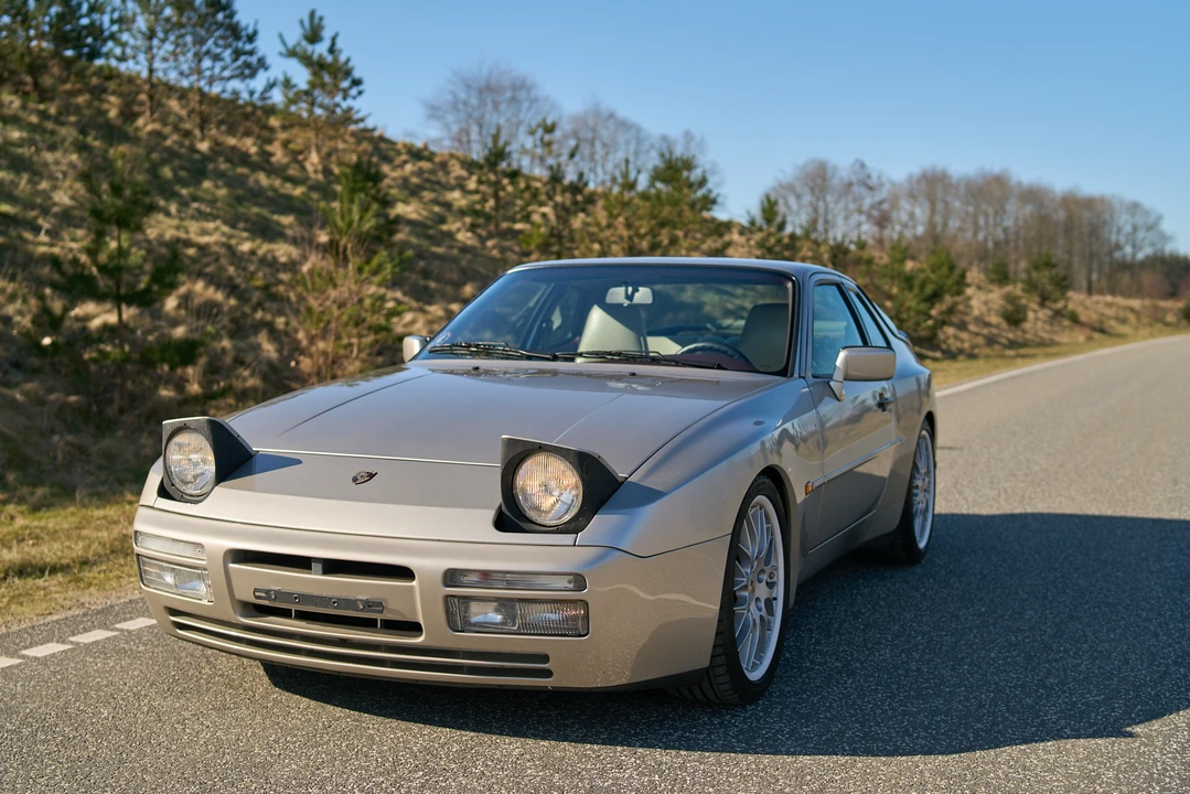 1988 Porsche 944 Turbo - Image 3 of 31