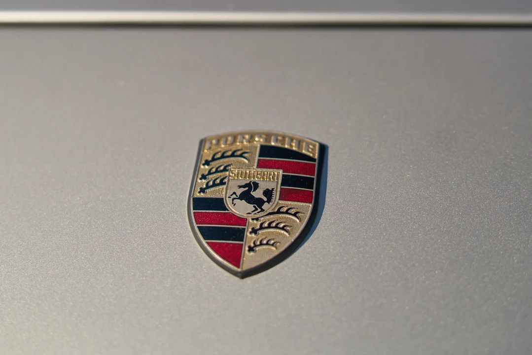 1988 Porsche 944 Turbo - Image 22 of 31