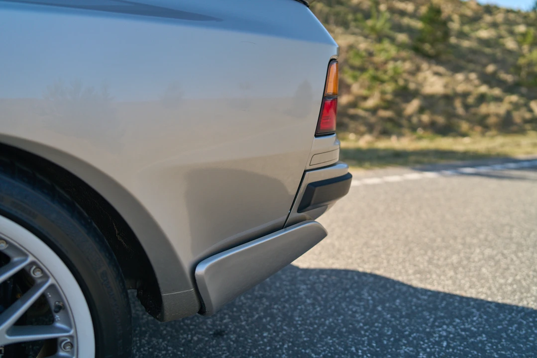 1988 Porsche 944 Turbo - Image 28 of 31