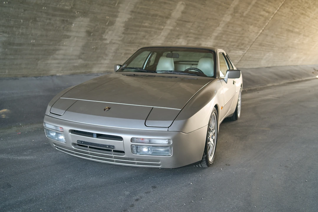 1988 Porsche 944 Turbo - Image 15 of 31