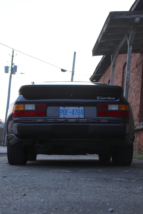 1988 Porsche 944 Turbo - Image 10 of 31