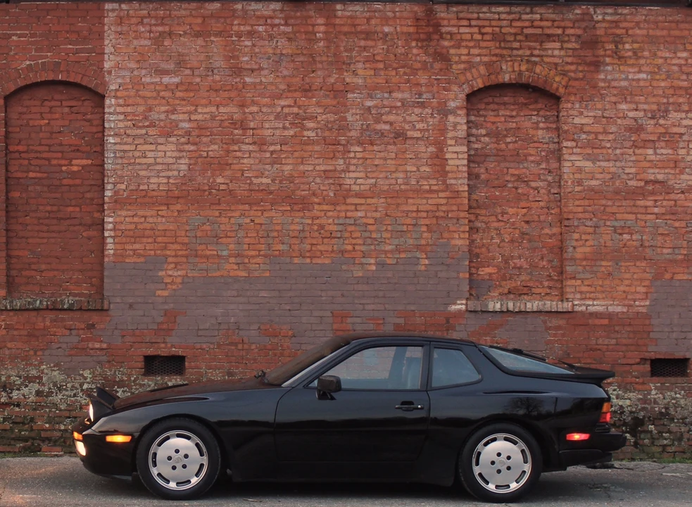 1988 Porsche 944 Turbo - Image 4 of 31