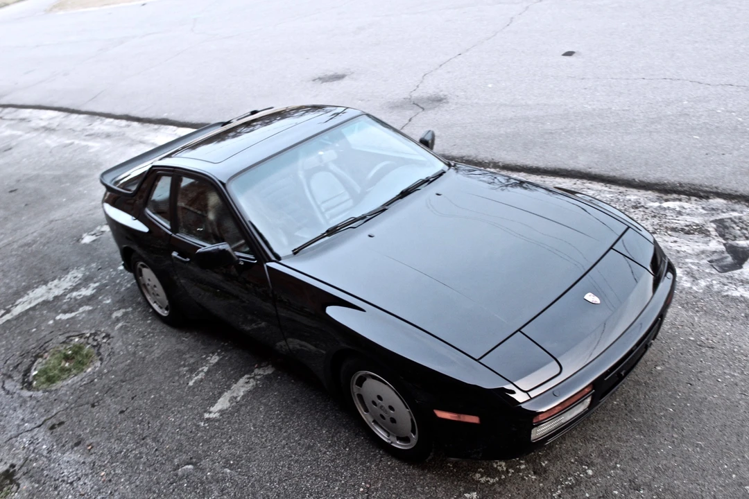 1988 Porsche 944 Turbo - Image 8 of 31
