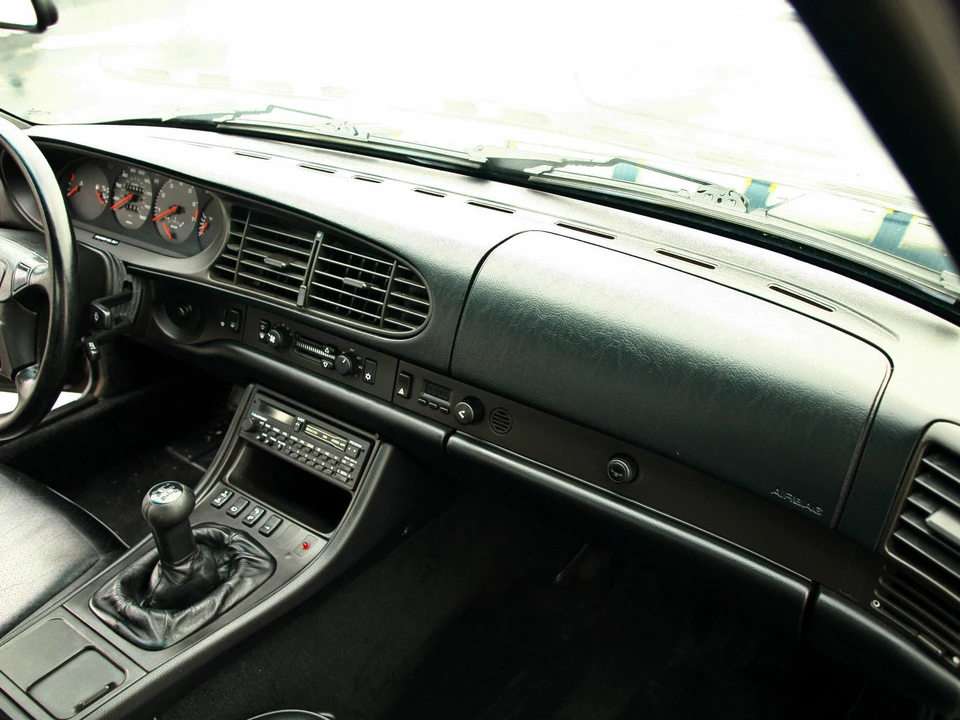 1988 Porsche 944 Turbo - Image 22 of 31