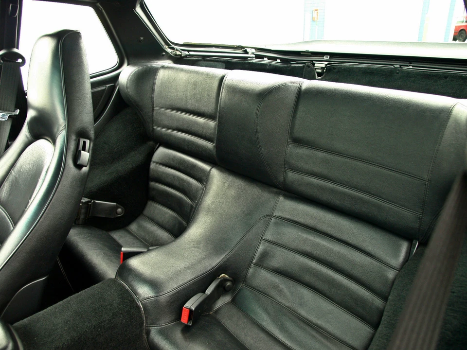 1988 Porsche 944 Turbo - Image 27 of 31