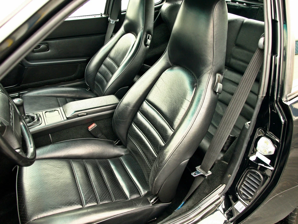1988 Porsche 944 Turbo - Image 25 of 31