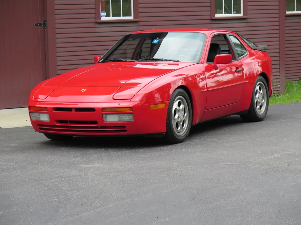 1988 Porsche 944 Turbo - Image 2 of 31