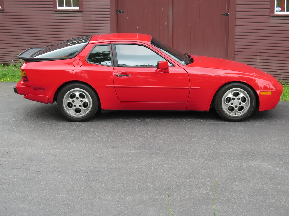 1988 Porsche 944 Turbo - Image 7 of 31