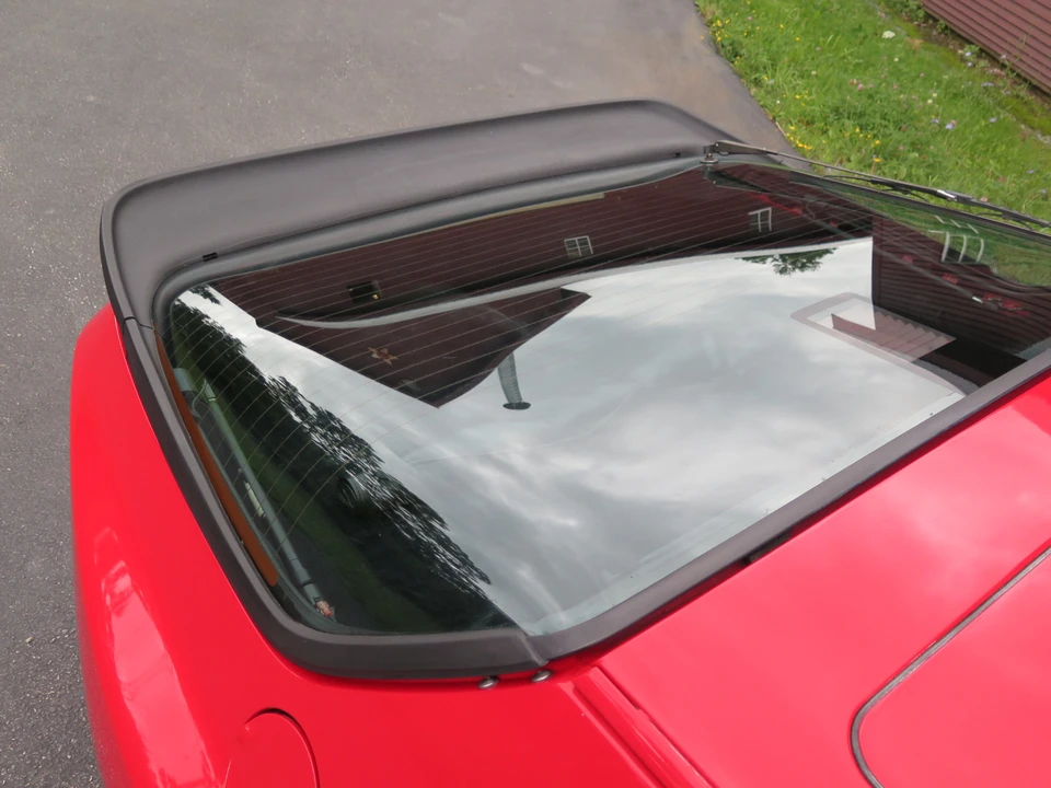 1988 Porsche 944 Turbo - Image 13 of 31
