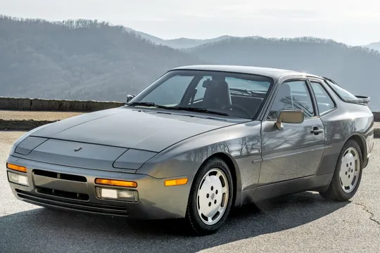 1988 Porsche 944 Turbo