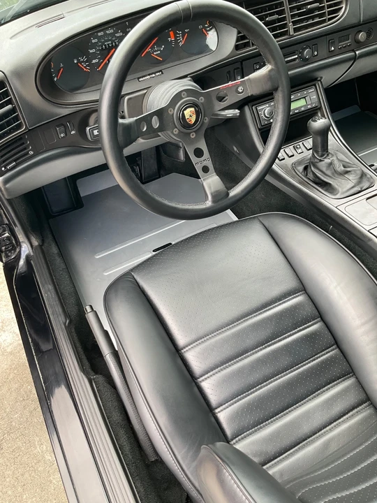 1988 Porsche 944 - Image 14 of 31