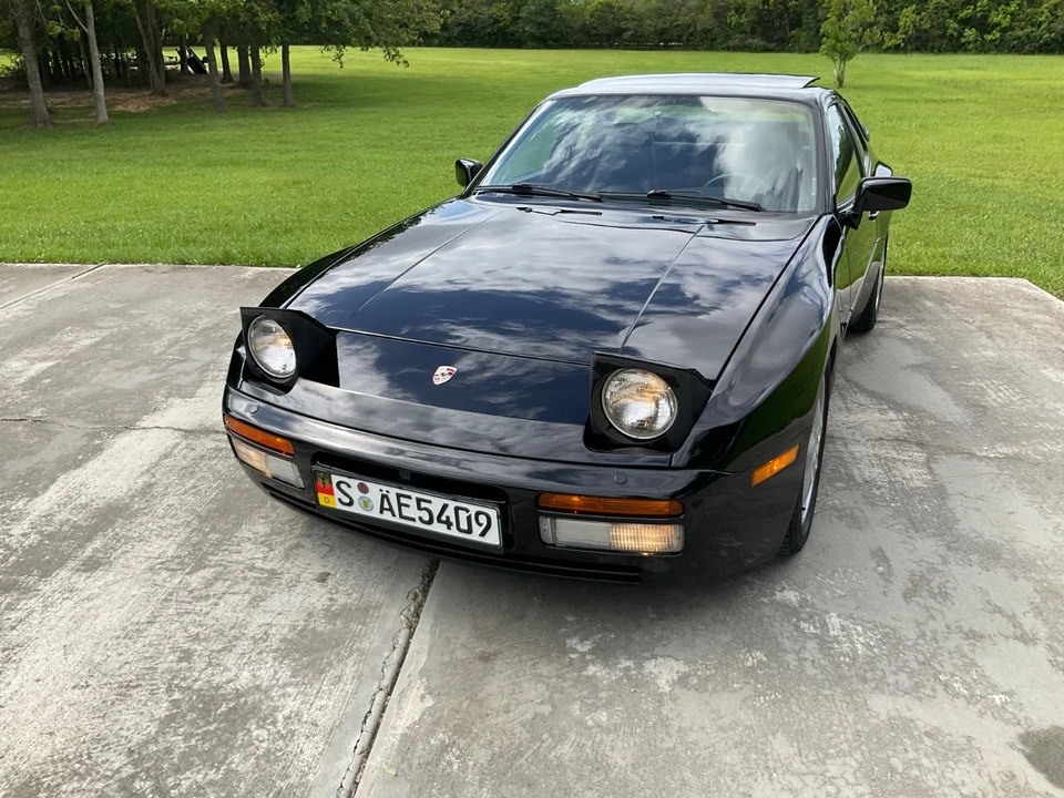 1988 Porsche 944 - Image 8 of 31