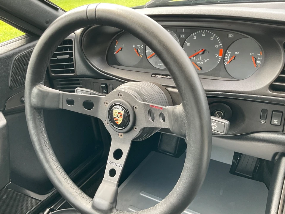 1988 Porsche 944 - Image 19 of 31