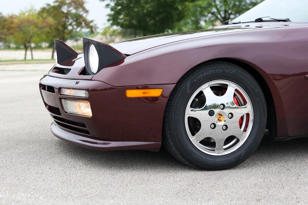 1988 Porsche 944 S - Image 14 of 31