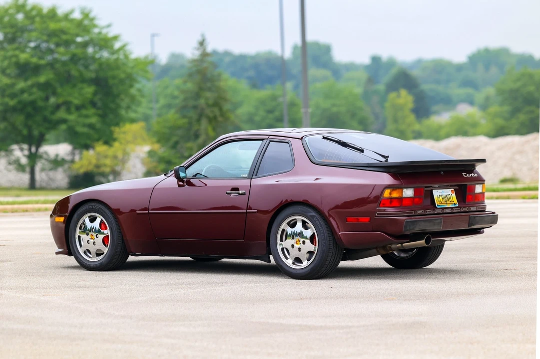 1988 Porsche 944 S - Image 9 of 31