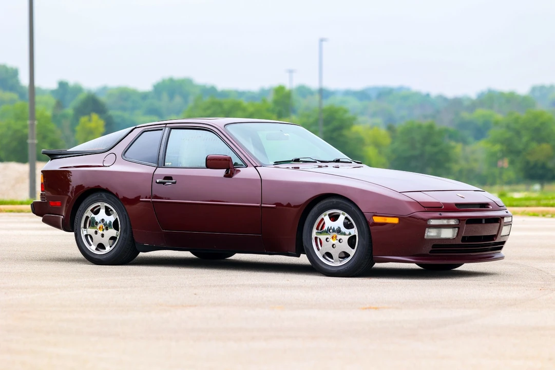 1988 Porsche 944 S - Image 4 of 31