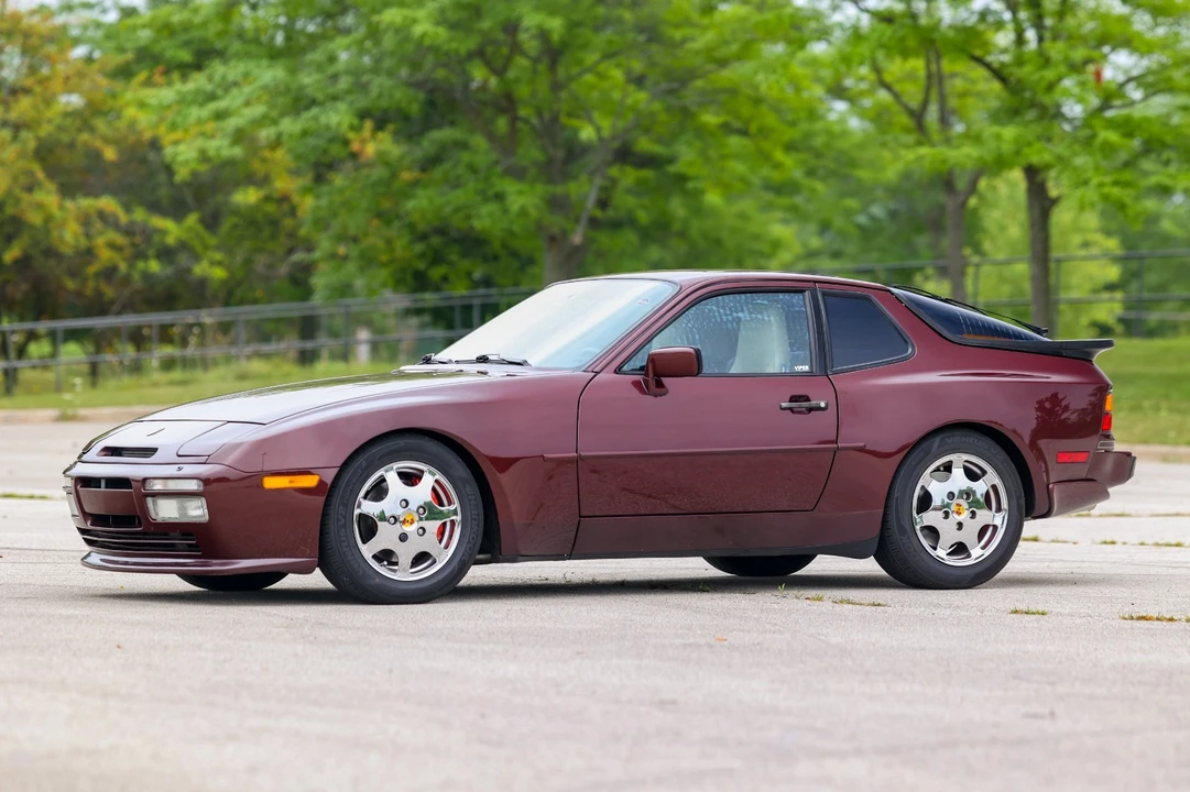 1988 Porsche 944 S - Image 11 of 31