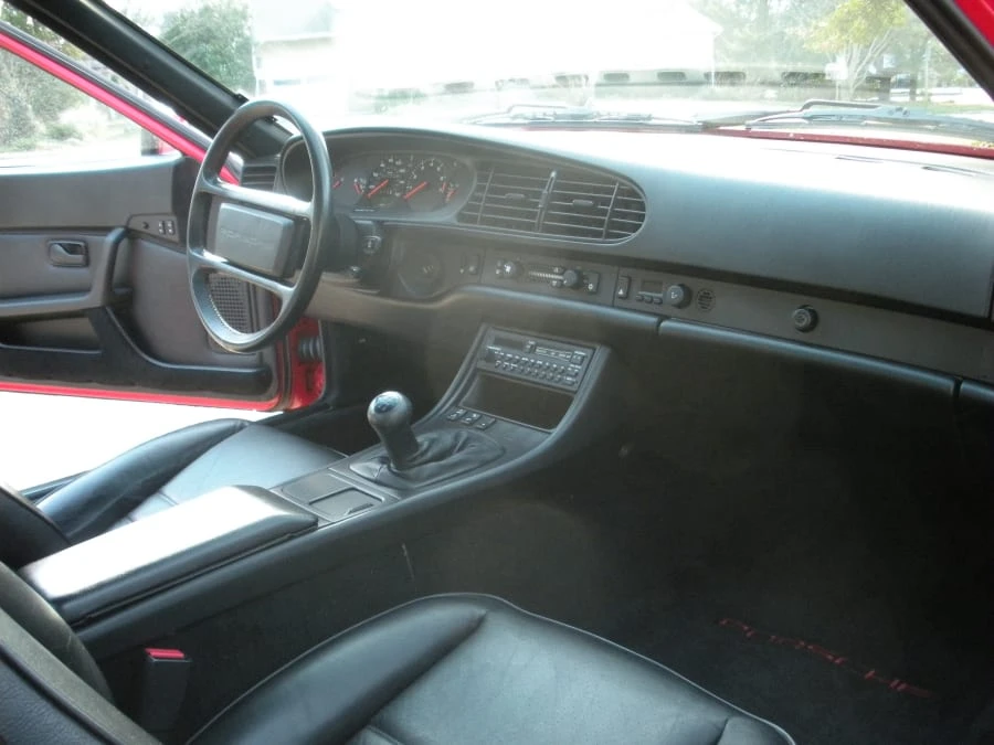 1988 Porsche 944 - Image 5 of 11