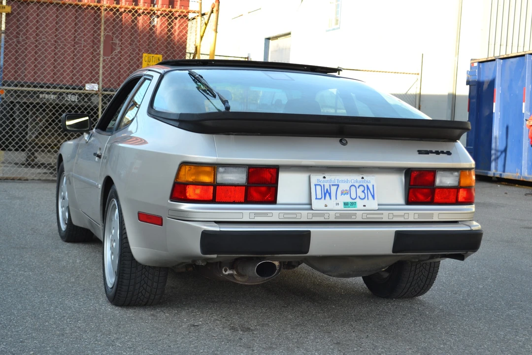 1988 Porsche 944 S - Image 26 of 31