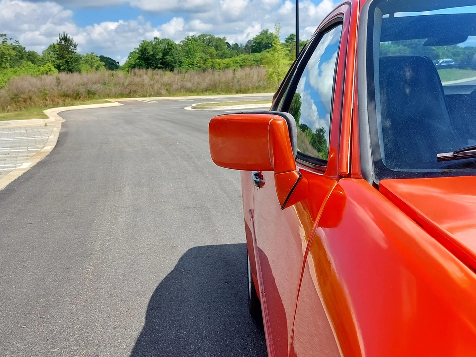 1988 Porsche 944 - Image 29 of 31