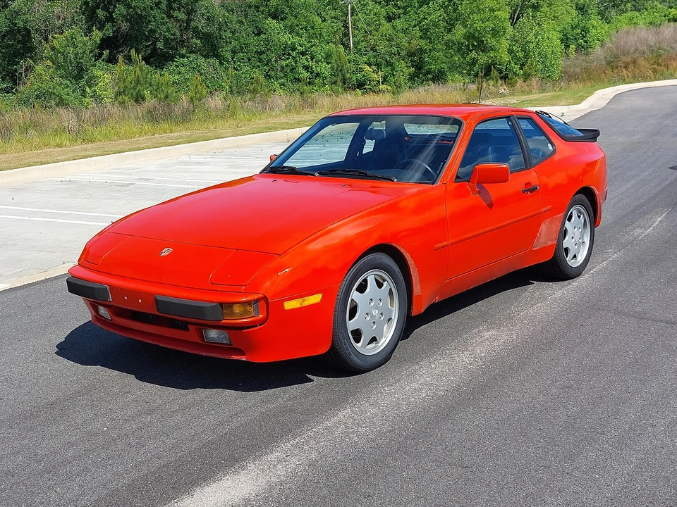 1988 Porsche 944 - Image 6 of 31