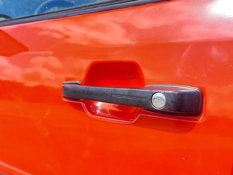 1988 Porsche 944 - Image 21 of 31