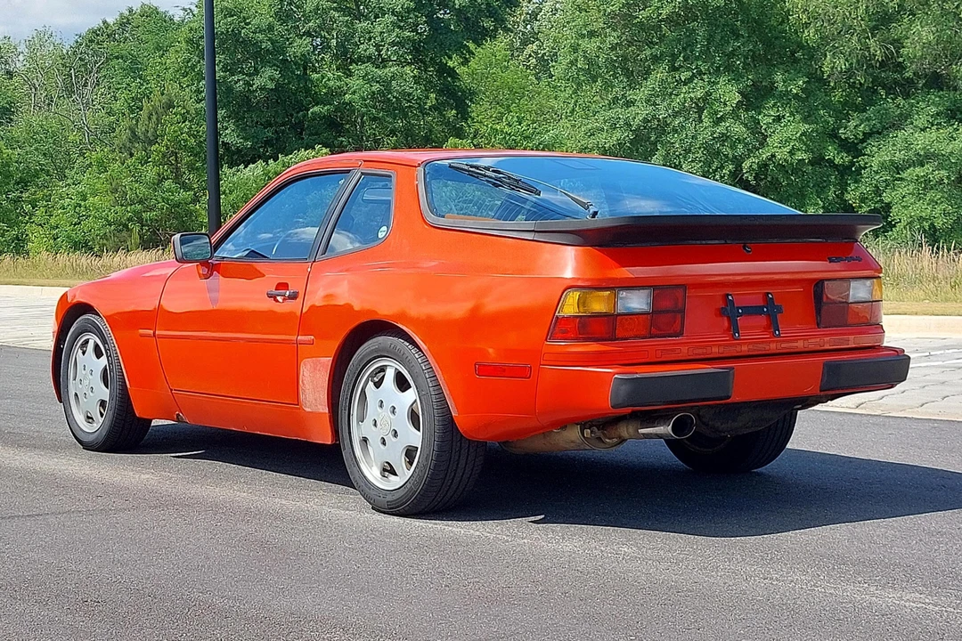 1988 Porsche 944 - Image 4 of 31