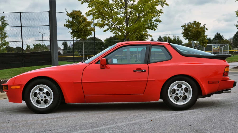 1988 Porsche 944 - Image 2 of 9