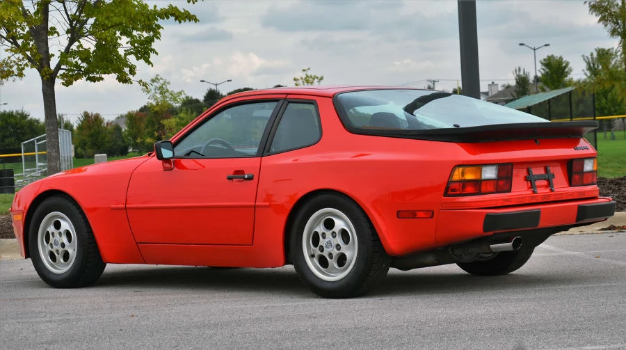1988 Porsche 944 - Image 4 of 9